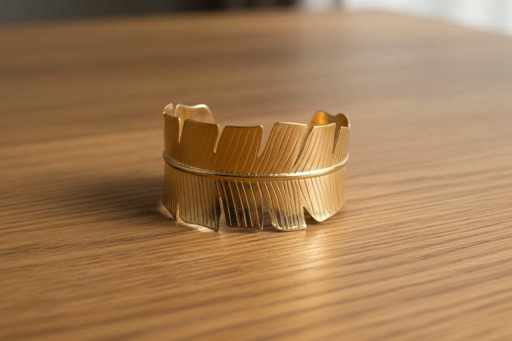 Feuille Divine — Bracelet Nature Doré